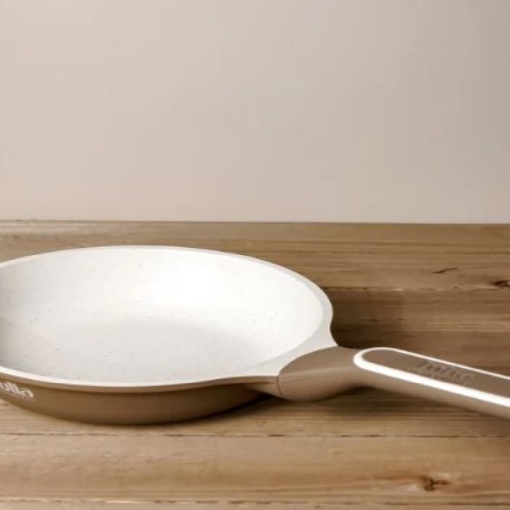 ELITE-PROF FRYPAN WITHOUT LID 22CM-BROWN